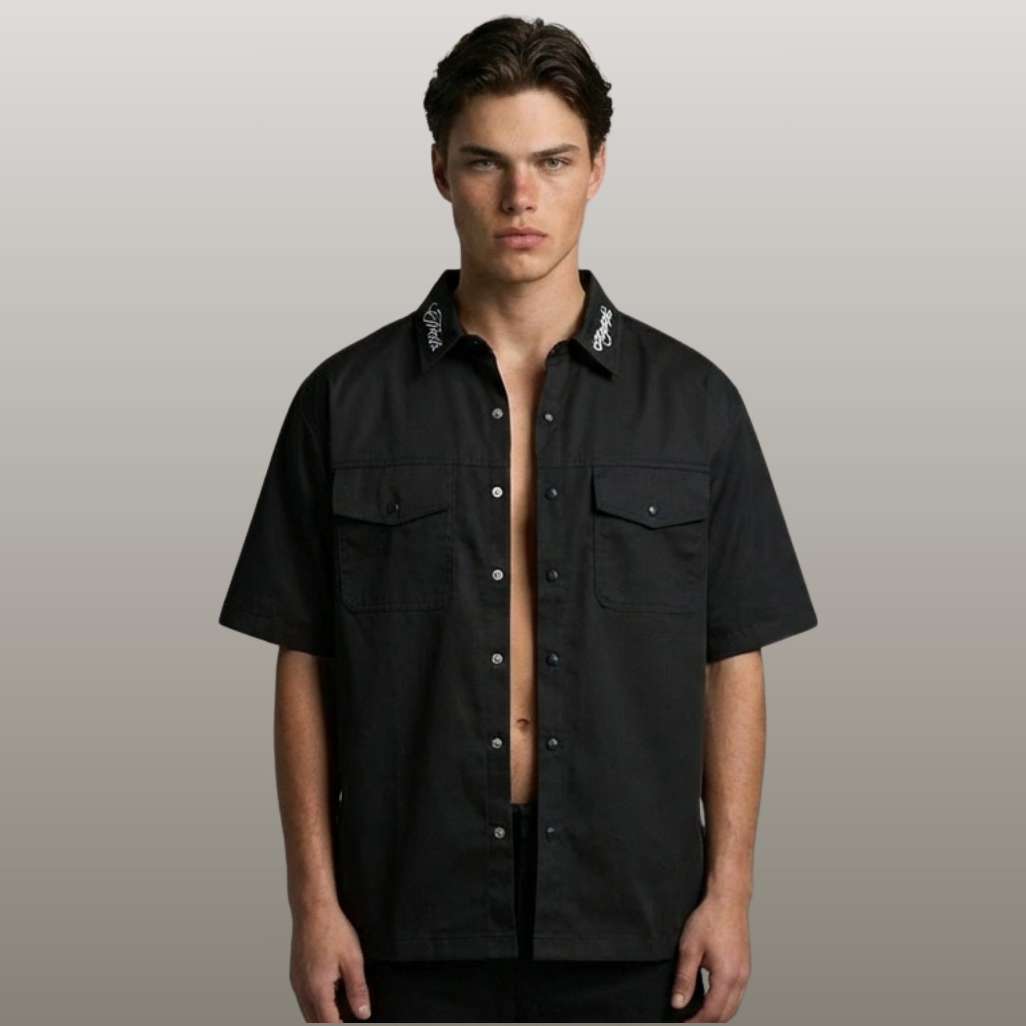 MAVERICK EMBROIDERED TEE